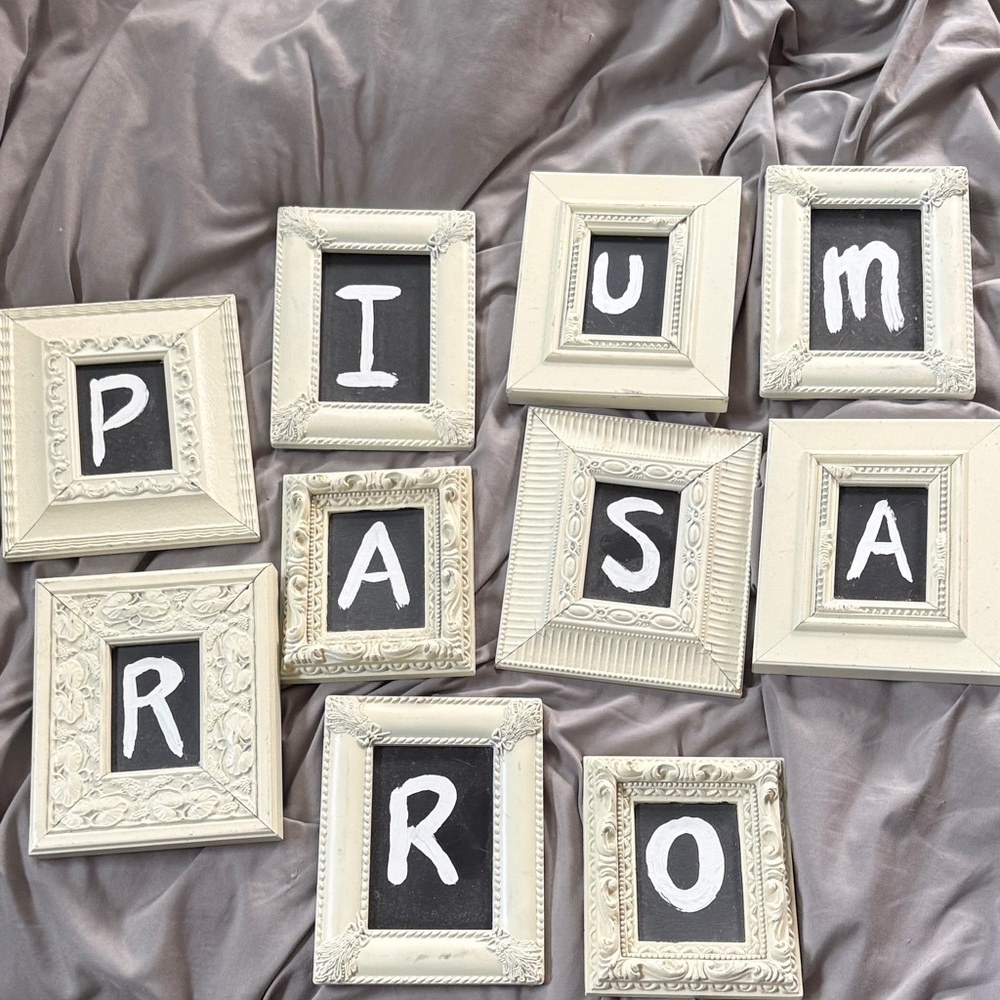 Set of 11 Cream Vintage-Style Small Picture Frames
